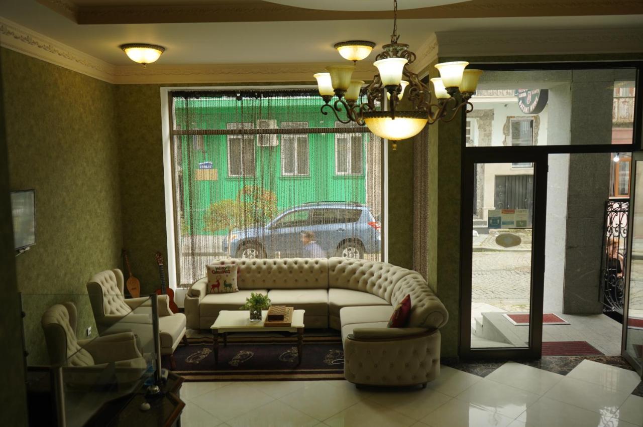Batumi Home エクステリア 写真