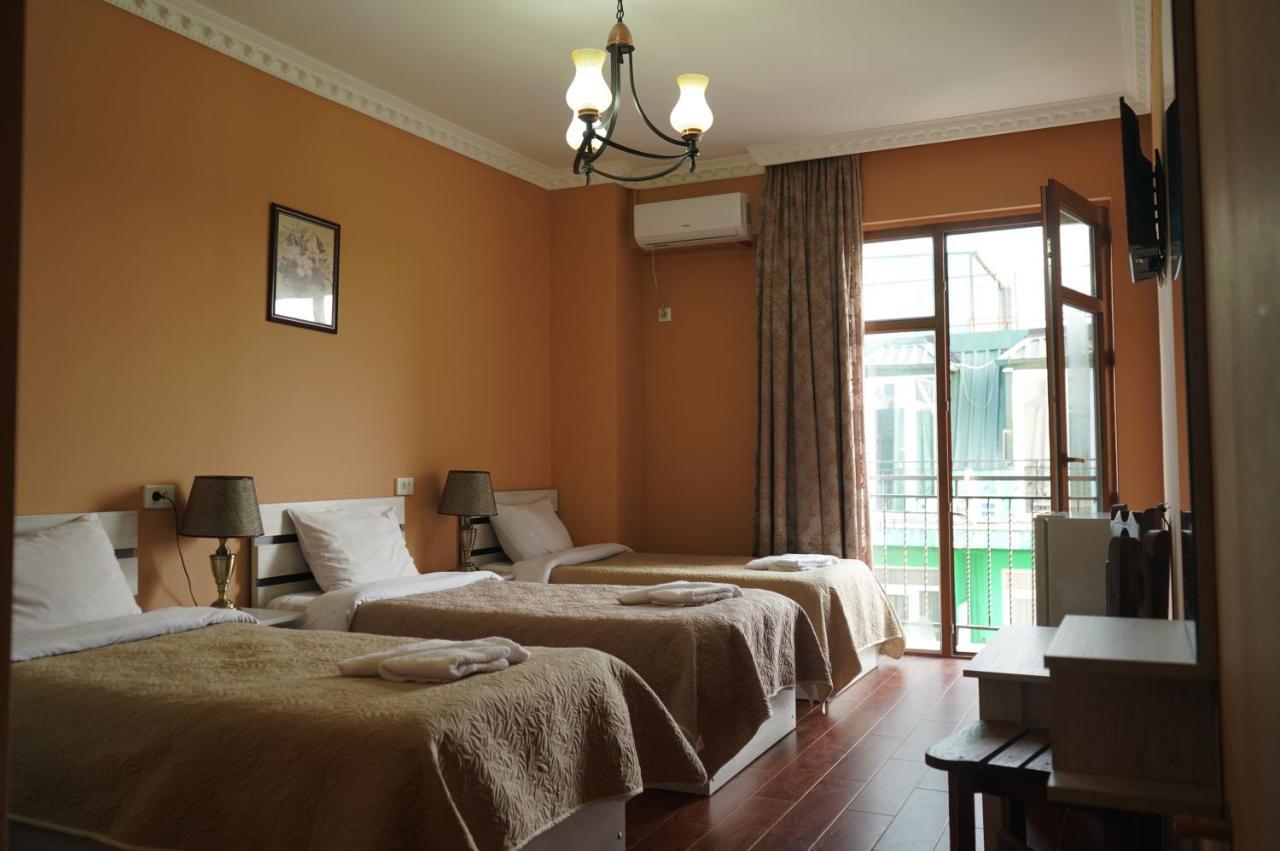 Batumi Home エクステリア 写真